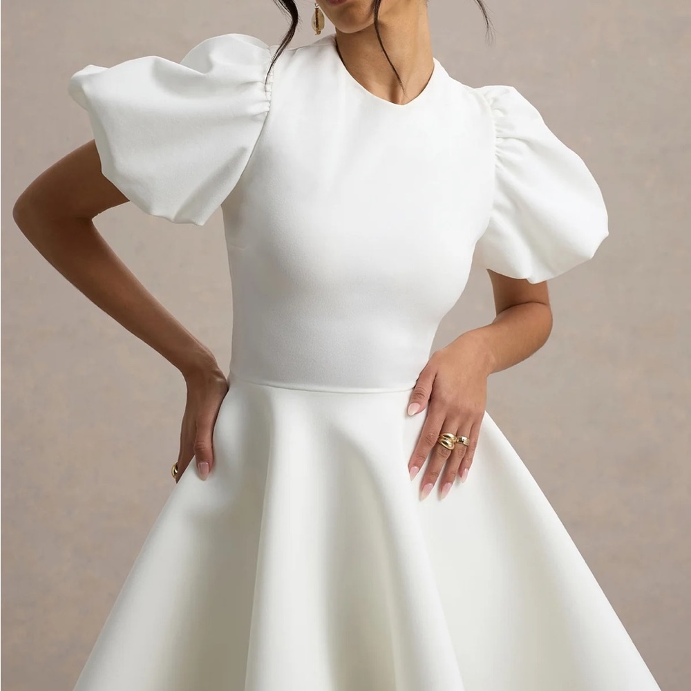 CLUB L. LONDON EMELIA WHITE PUFF-SLEEVE SKATER DRESS - 6 - Picture 3 of 8